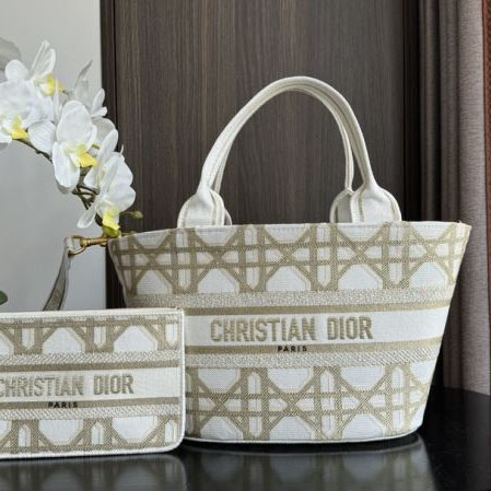 chr1st1an D10r shopping bags